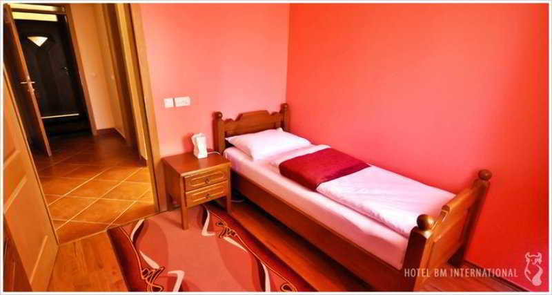 Bm International Hotel